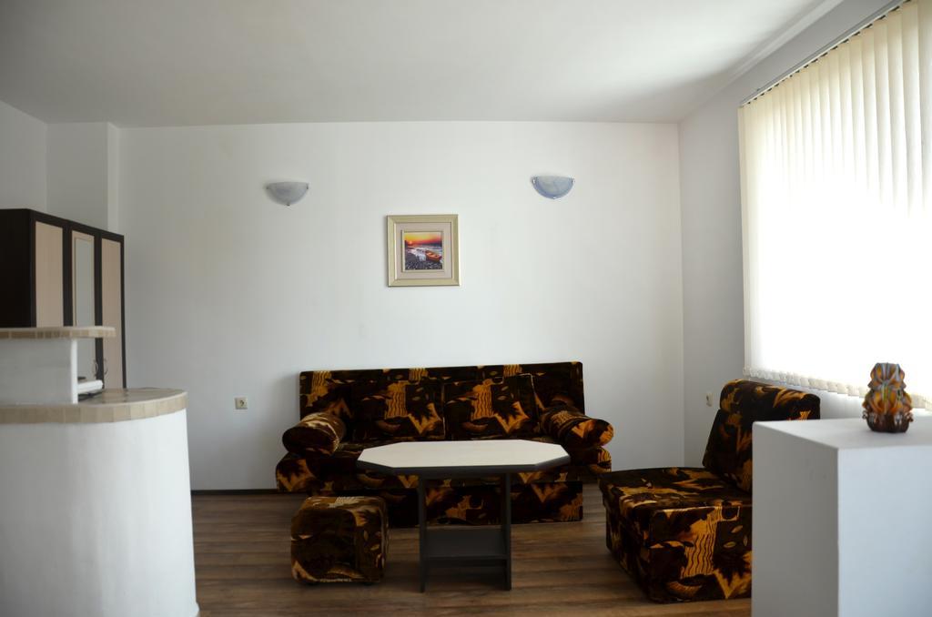 Kani Studios Sozopol Rum bild