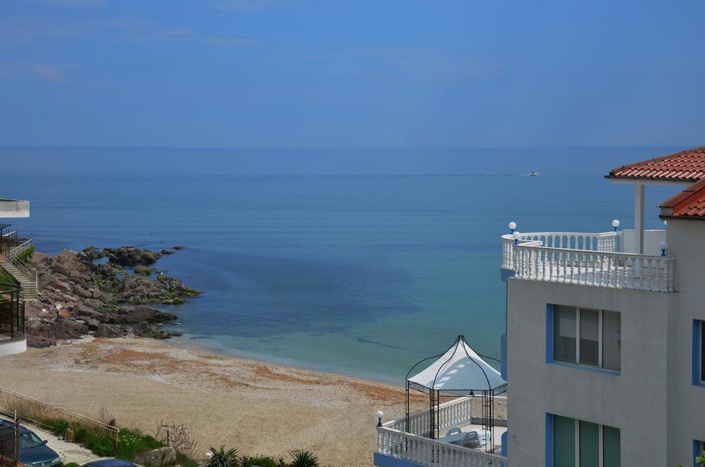 Kani Studios Sozopol Rum bild